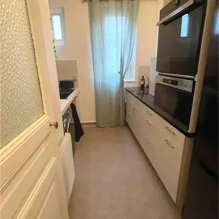 Appartement Sublime Haussmanien 2min Parc Monceau *